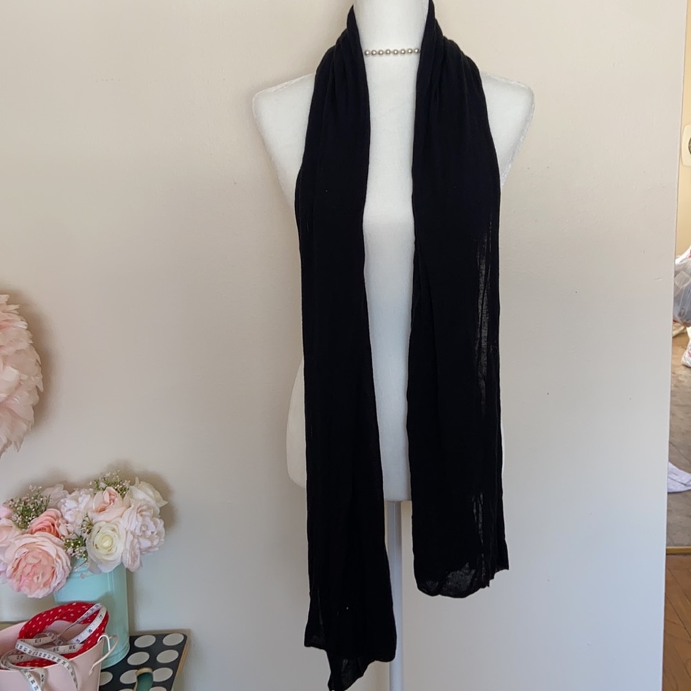 H&M black soft scarf basic - Picture 3 of 7
